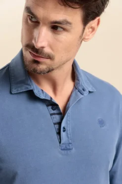 Homme Mat de Misaine polo MAGENTA avec détails rayés